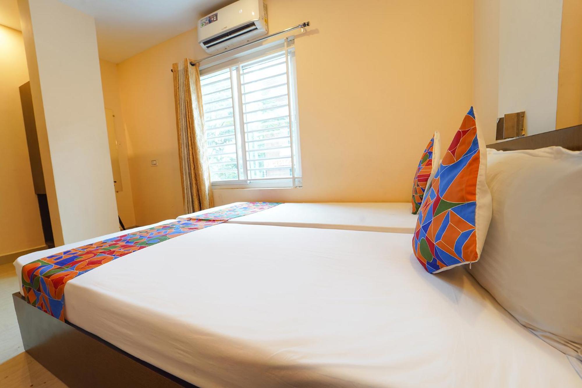 Hotel Zion Plaza Nedumbassery Exterior foto