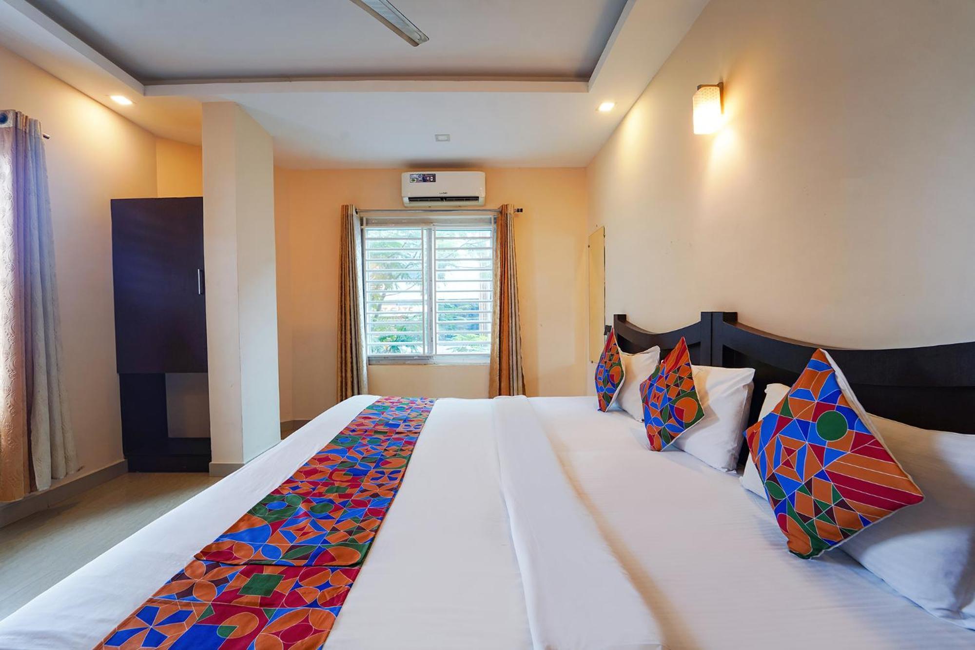 Hotel Zion Plaza Nedumbassery Exterior foto