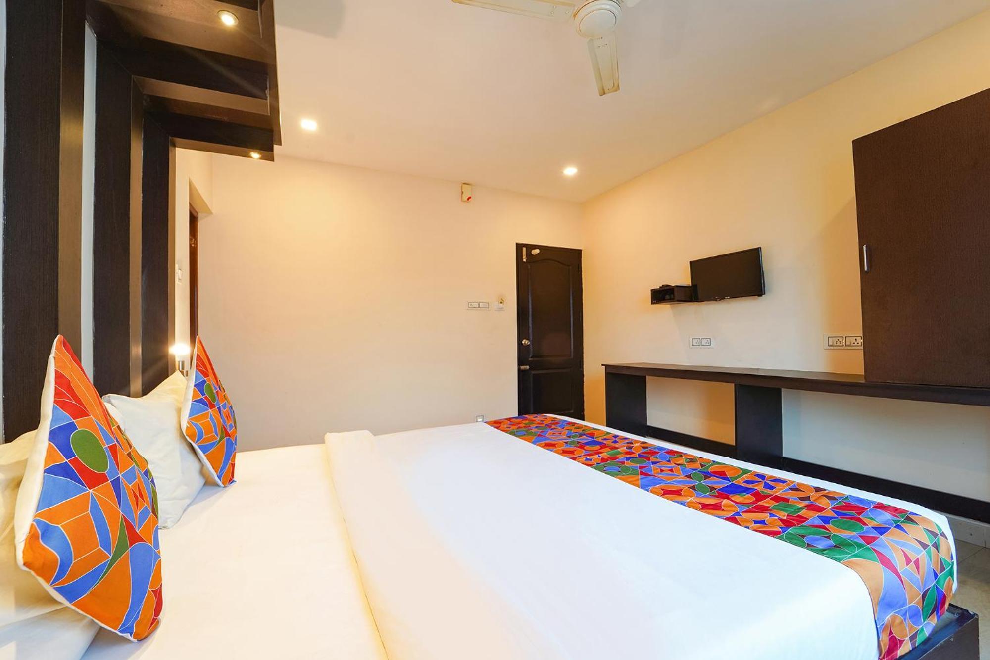 Hotel Zion Plaza Nedumbassery Exterior foto